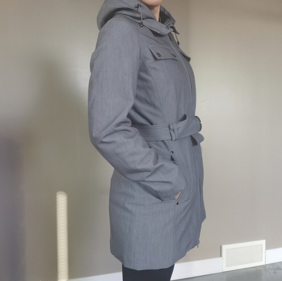 Kristen Blake Jacket - Picture 12 of 14